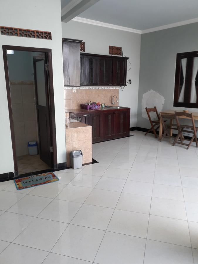 Homestay Banyu *